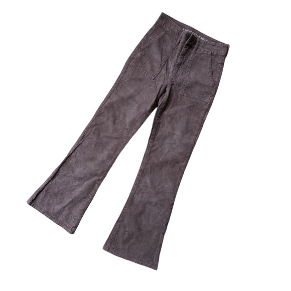 5/25$ BNWOT Brown high waisted 70s corduroy pants | American Eagle - Picture 8 of 8